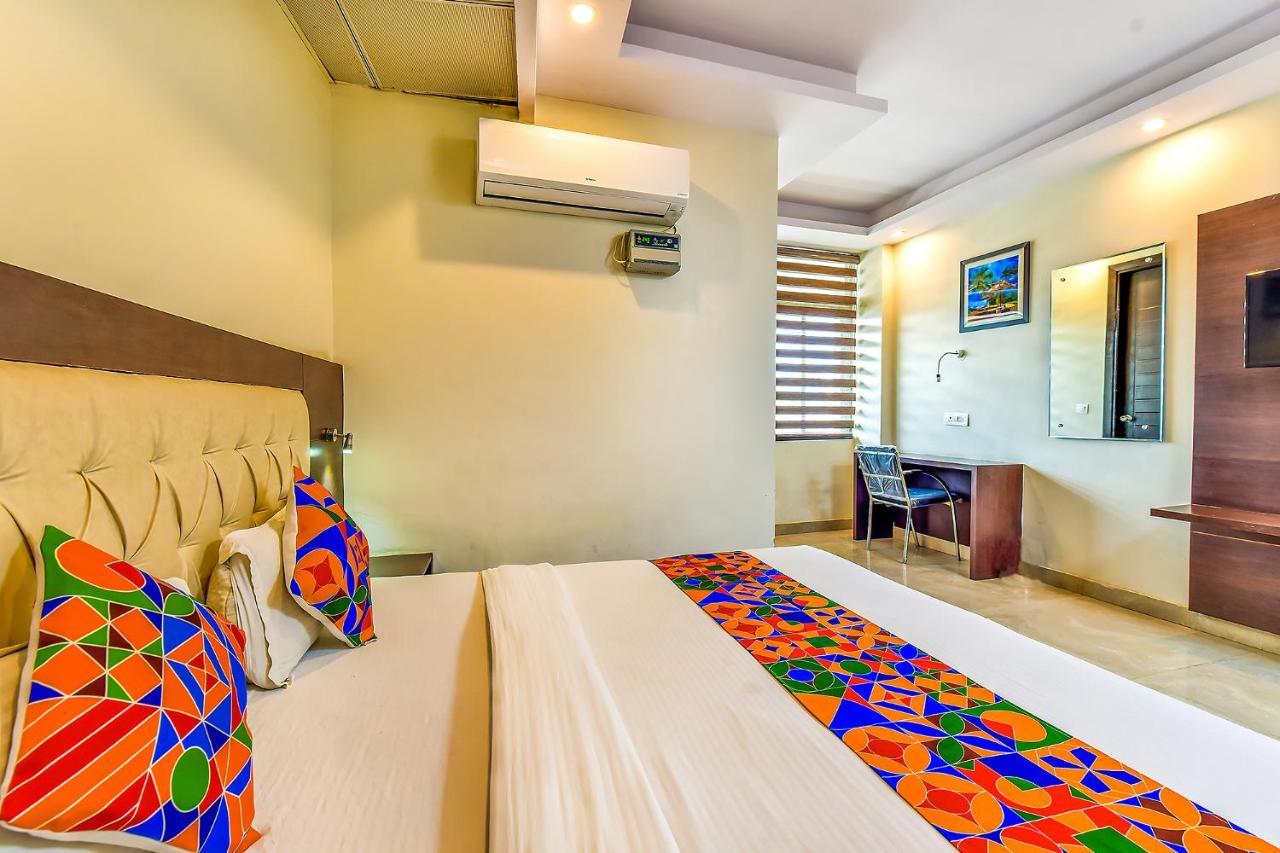 Fabhotel Surya Residency دهرادون المظهر الخارجي الصورة